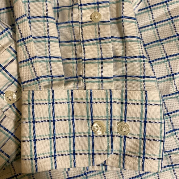 Land’s End long sleeve button down 16 1/2 35. - Picture 3 of 6